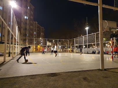 Pista de futbol/bàsquet